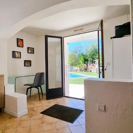 Dolce 3 Bedrooms 5 Guests 10min To Cannes Appartement Mandelieu